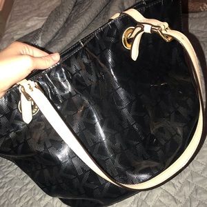 michael kors purse